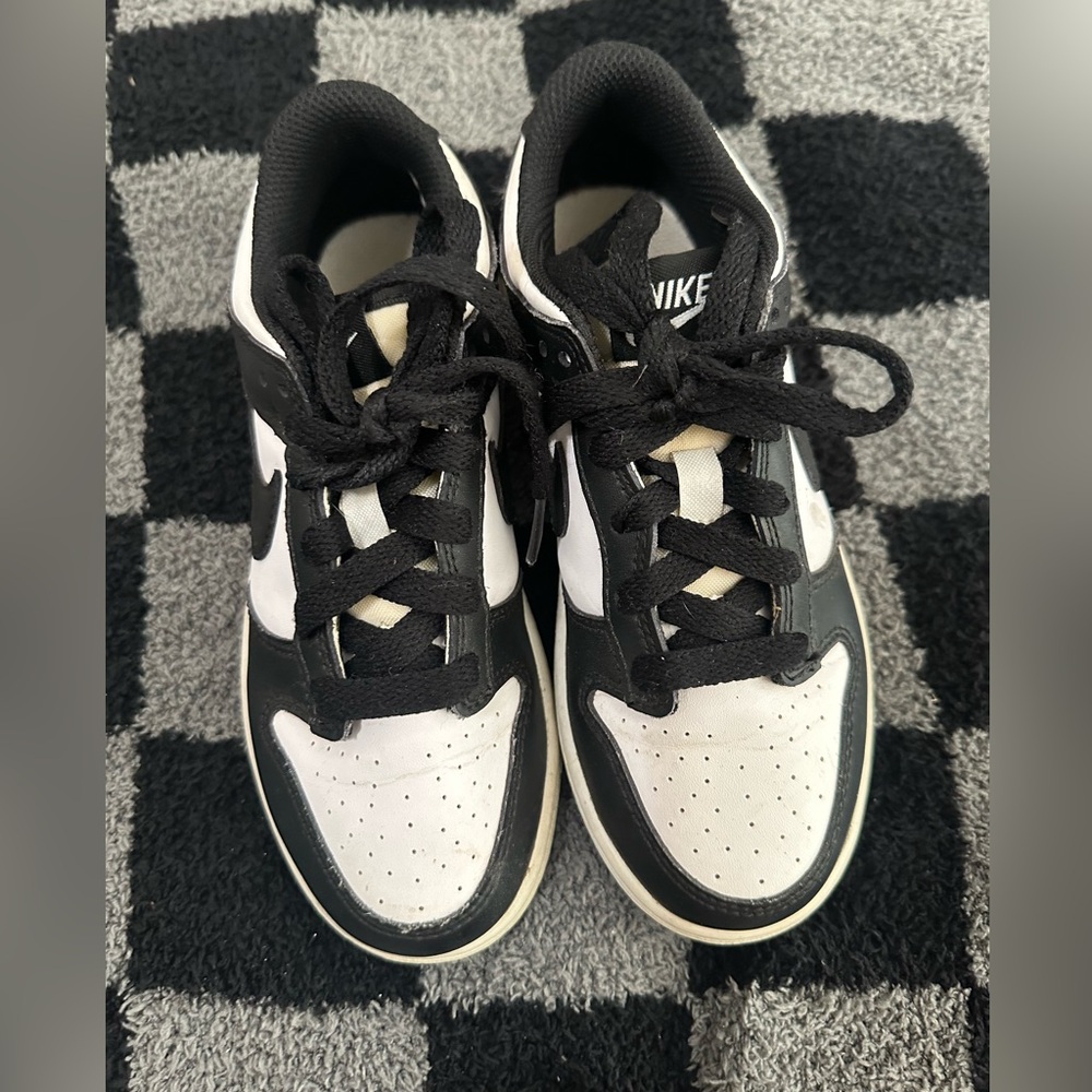 Nike Youth Panda low top sneakers